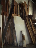 LARGE LOT ASSORTED LUMBER 40+ BOARDS