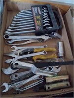 Metric wrench set snip & wrench tool lot