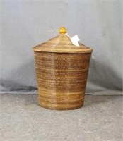 Calaisio Round basket with lid $459