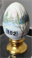 Pedestal Egg, “Winter Tree Scene”