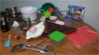 Lot of miscellaneous kitchenware