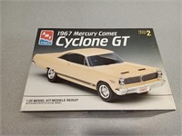 AMT Cyclone GT. Model kit, 1/25th.