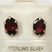 Silver Garnet(2.8ct) Earrings