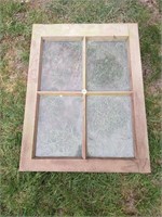 4 pane window (shed2)