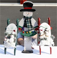 3 Wood Snowmen Decor 2 Are Sleds