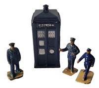VINTAGE DINKY TOY POLICE ACCESSORIES