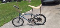 Sears Spyder vintage Boy banana seat bike with