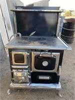 Sweet Wood Burning Stove, Clean, Ready to Cook