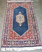 Oriental Rug w/ Center Medallion, 35" x 63"