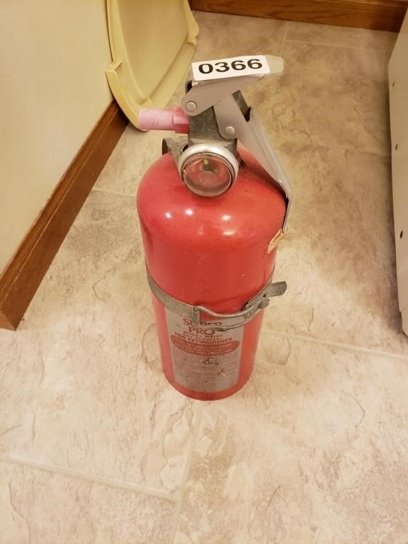 Fire Extinguisher - In Green