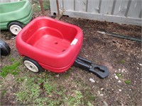 STEP 2 RED WAGON