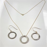 $500 10K  Earring And Necklace 1.6G Set
