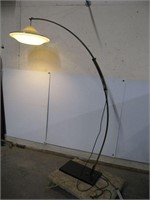 RETRO METAL ADJUSTABLE FLOOR LAMP