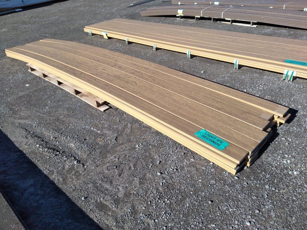 (480) LNFT Of Premium PVC Deck Boards