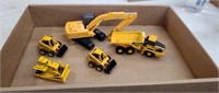 Lot of John Deere 1:64 Construction Toys