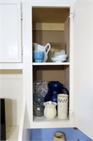 Lot, contents of 2 kitchen cabinets