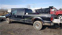 2002 Ford F350 Crew Cab 4WD Diesel Pick Up Truck