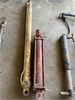 pair of hydraulic cylinders
