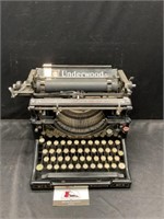 Underwood Standard No 5 Typewriter