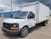 (BC) 2004 GMC 3500 Box Truck