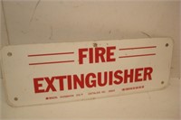 Metal FIRE EXTINGUISHER Sign