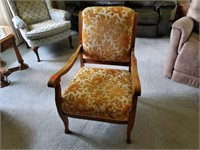 Vintage arm chair