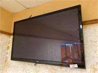 LG 44” HDTV
