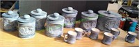 Vintage Hershey Mold 3D Ceramic Country Scene Set