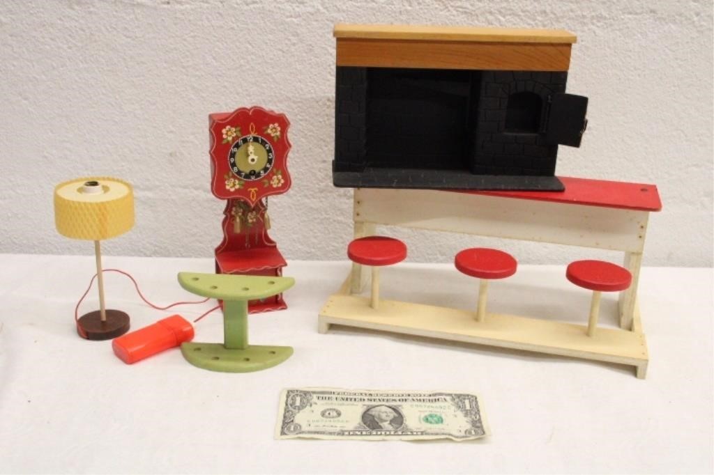 DOLLHOUSE ACCESSORIES:  FIRE PLACE, ICE CREAM