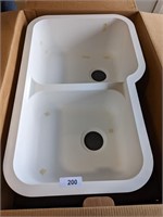 Karran White Quartz Sink - 32-1/2" x 21" x 8-1/2"