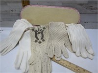 VINTAGE GLOVES & BOX