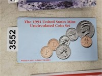 1994 P&D UNITED STATES  MINT UNCIRCULATED COIN SE
