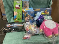 1 LOT ASSORTED TOYS INCLUDING PARTY FAVORS AND