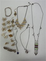 Assorted Jewelry