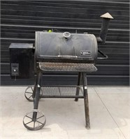 Country Smoker's Pellet Grill