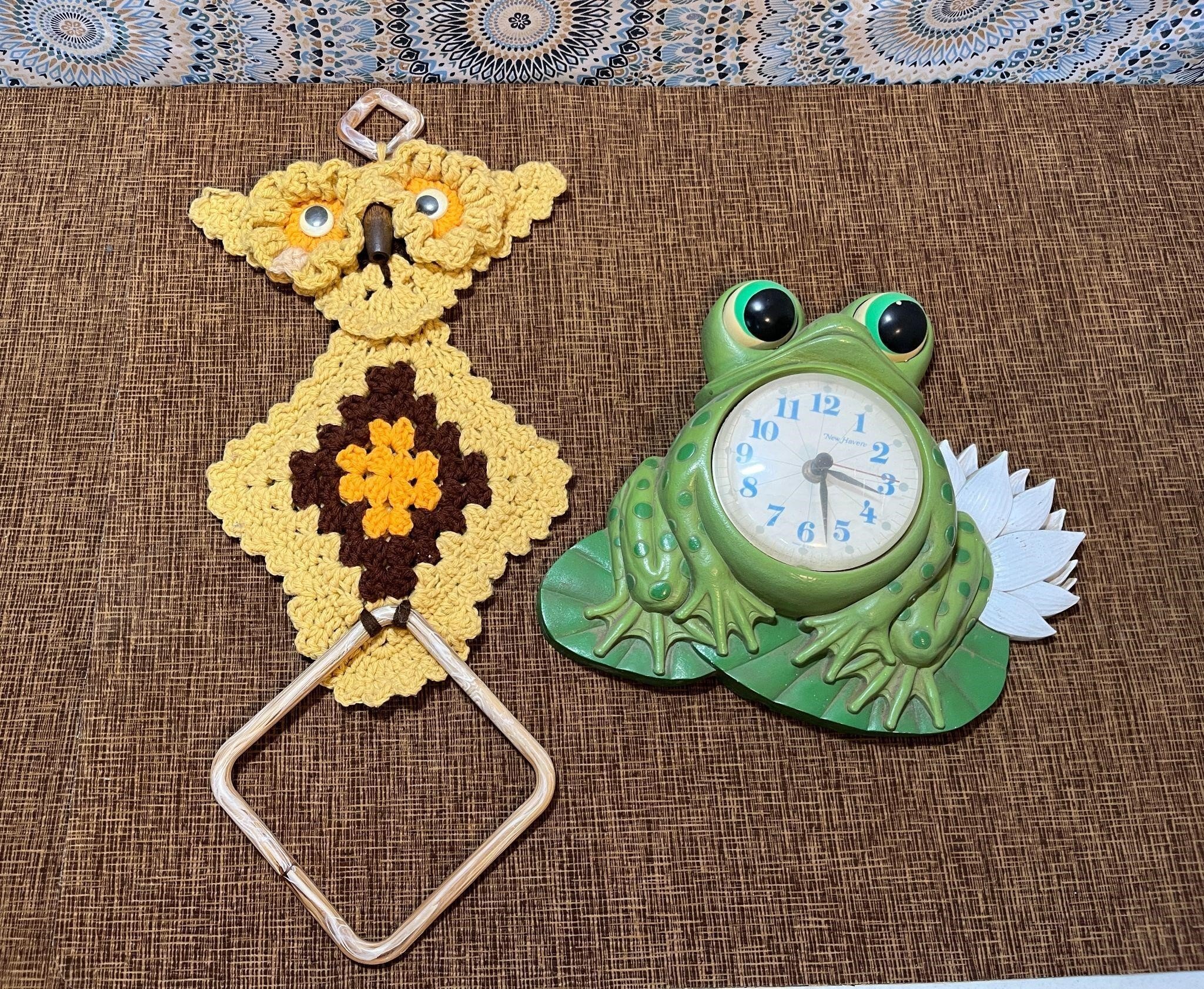 Vtg Crochet Owl Towel Holder / Frog Wall Clock