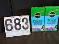 2-4 Lb. Miracle Gro Miracid Acid-Loving Plant Food