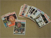 GROUP OF 40+ 1965 TOPPS BASEBALL CARDS w HOF/STARS