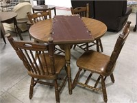 42 Inch Table/4 Chairs/17 Inch Leaf