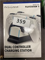 Insignia dual controller charging station for PS5