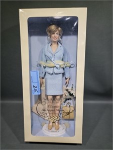 FRANKLIN MINT " DIANA THE PEOPLES PRINCESS" DOLL