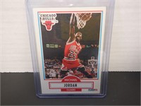 1990 FLEER #26 MICHAEL JORDAN