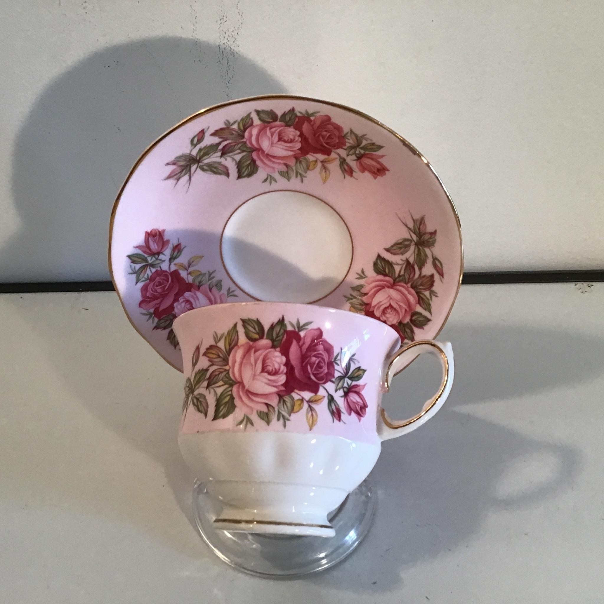 QUEEN ANNE TEACUP & SAUCER