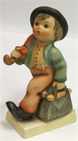 Hummel Figurine, Merry Wanderer