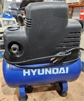 10V HYUNDAI Air compressor