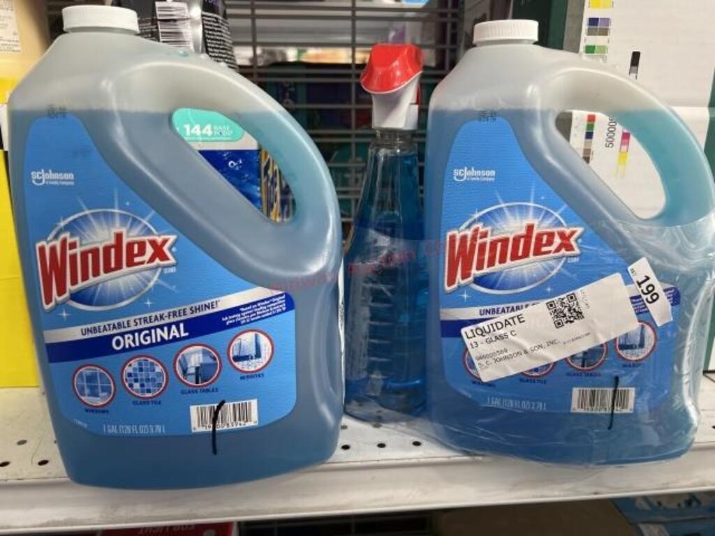 2 gallons windex w/ spray bottle
