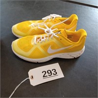 Nike Yellow Size 10