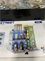 STREET BUILDING BLOCK SET MAY BE MISSING PEICES