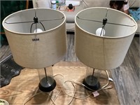 2 nice table lamps