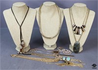 Necklaces / 11 pc